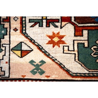 Lori-Pambak Kazak Rug